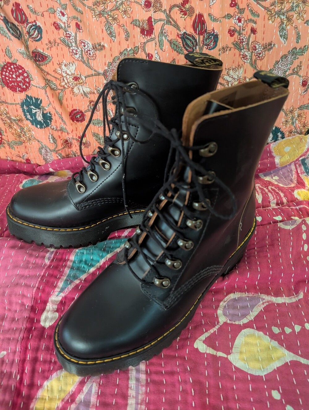 Dr Martins Air Waves, NEW, women's 11